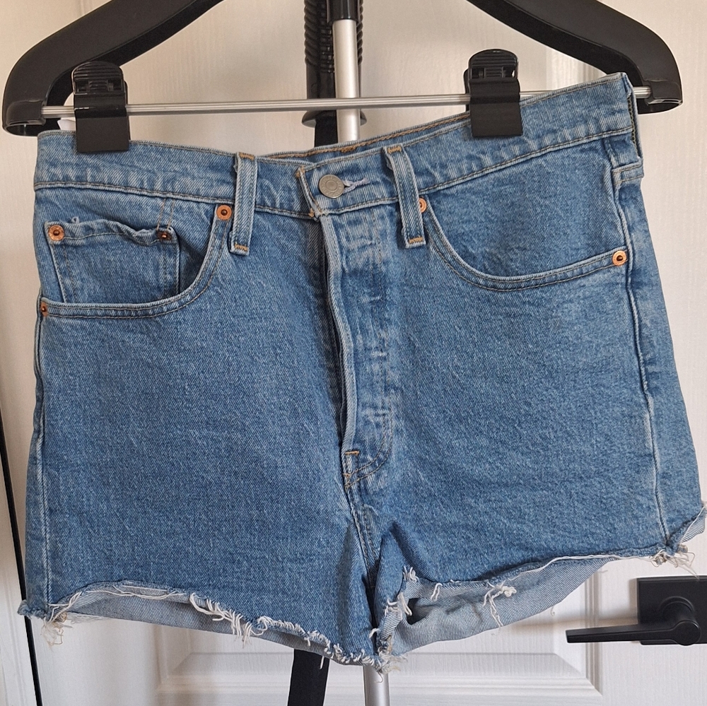 Levis 501 Denim Cutoff Shorts